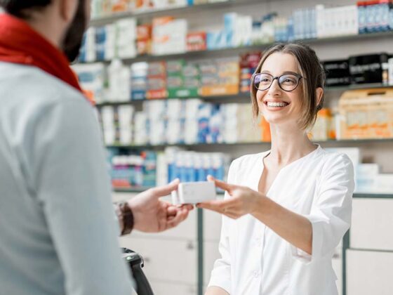 Thuốc không kê đơn mà bạn nên cân nhắc để giữ ở nhà