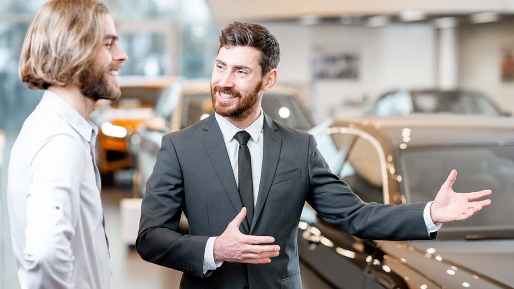 Deciding Between Leasing and Buying in Canada