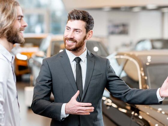 Deciding Between Leasing and Buying in Canada