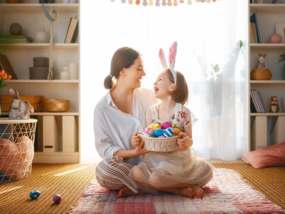 Nguồn gốc của lễ Phục sinh và các hoạt động dành cho cha mẹ và con cái ở Calgary